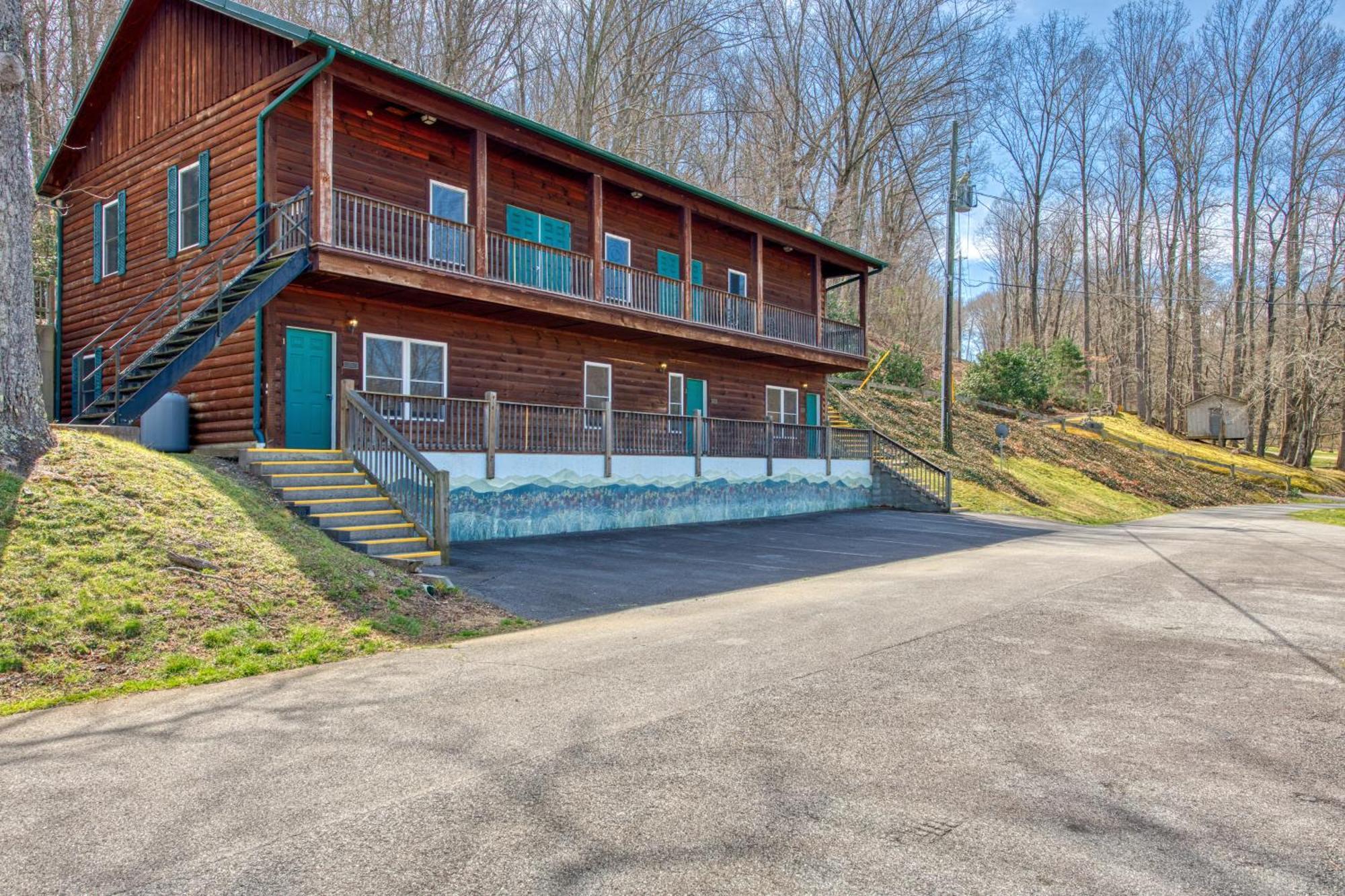 Campground Apts Lake Junaluska Room photo